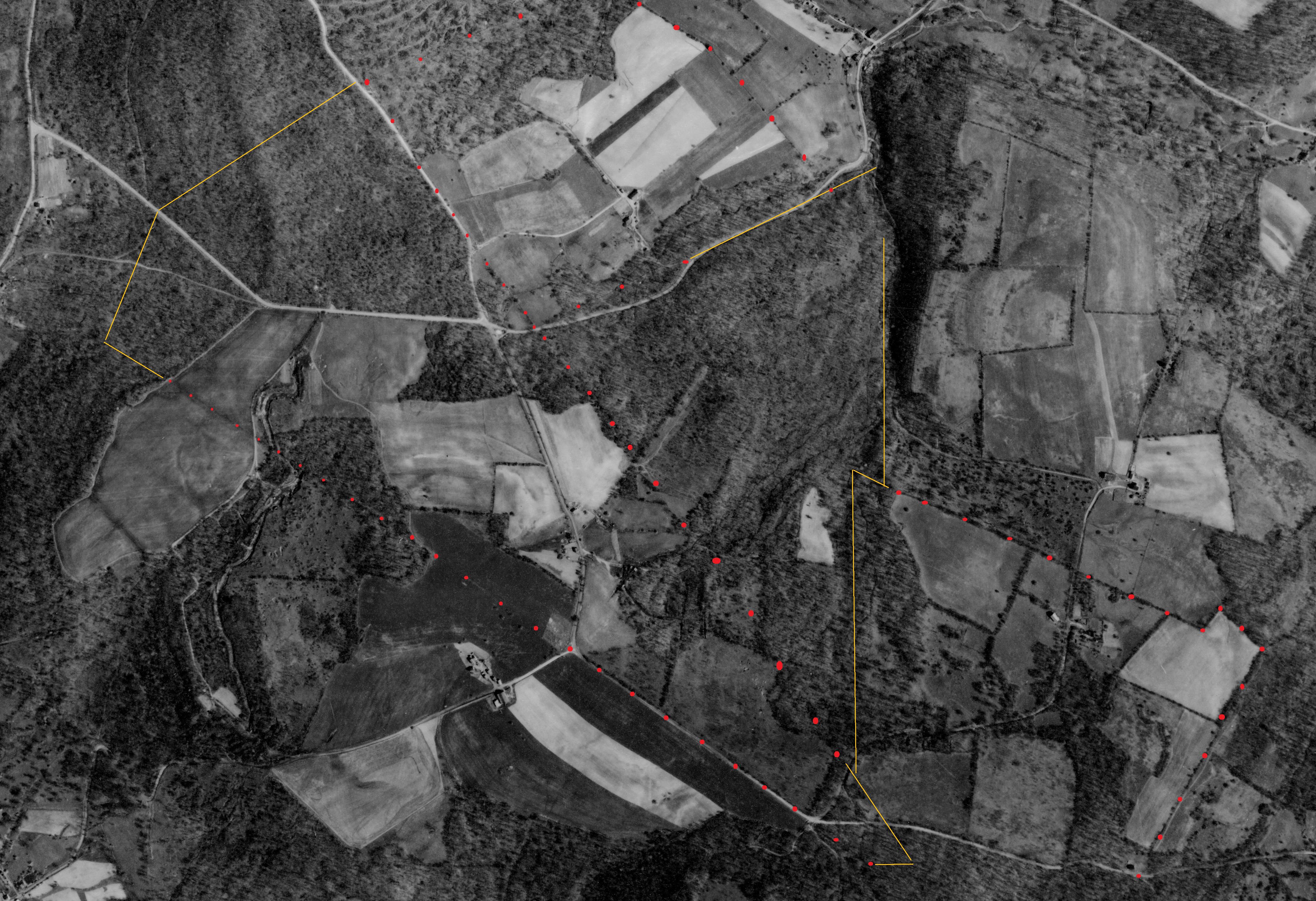 1939 aerial photo, showing some 1829 property boundaries.
