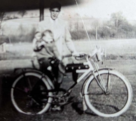 Roy Dietle with his bicycle.