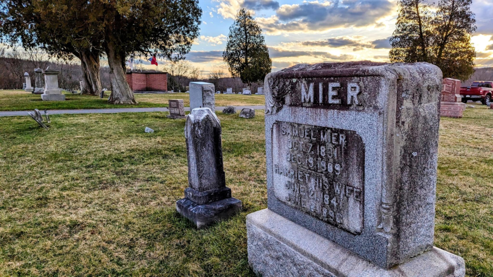 Samuel Mier tombstone photo 02.