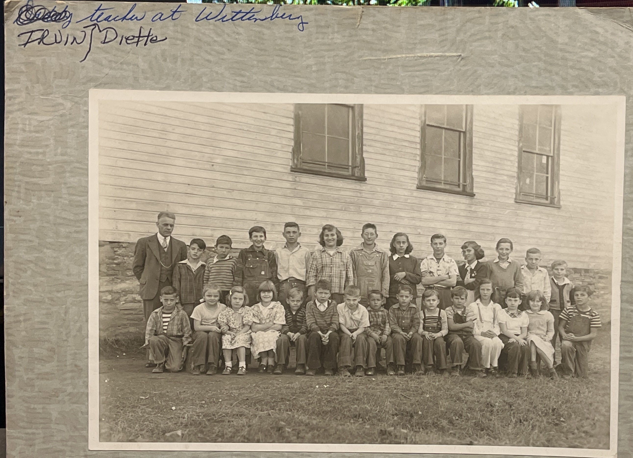 Wittenburg school class photo