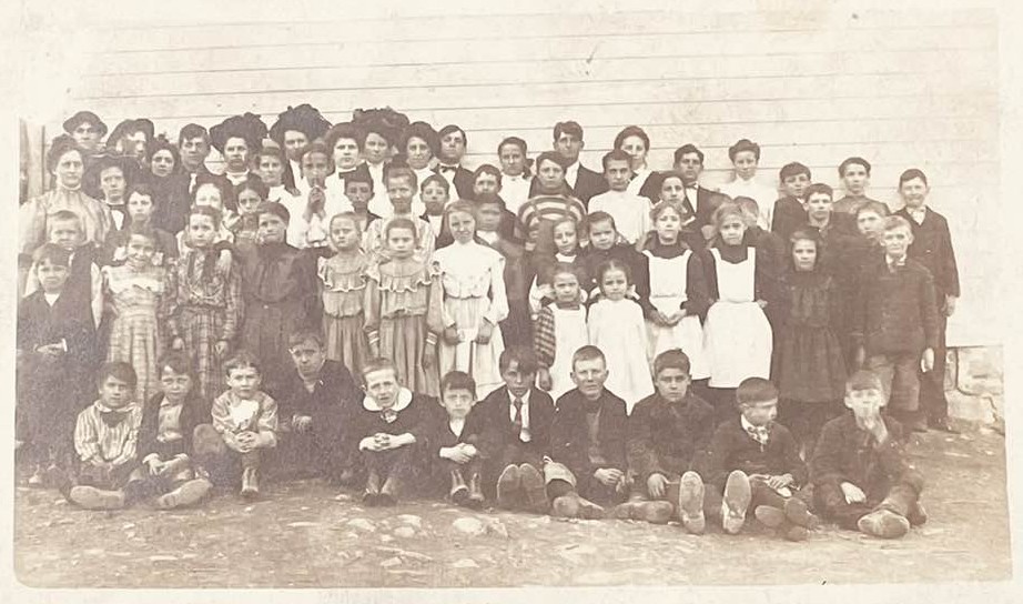 1909 Rummel School picture