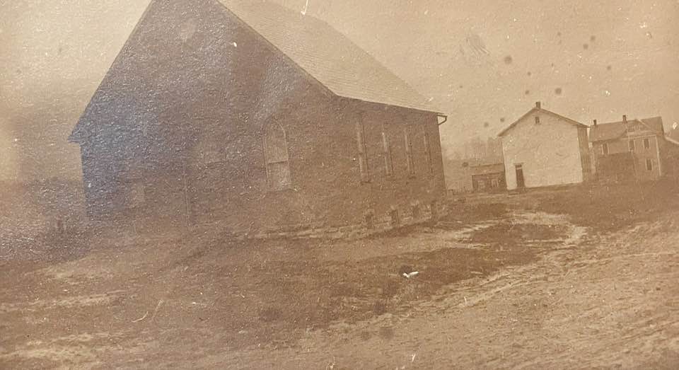 A photo of the Rummel School.